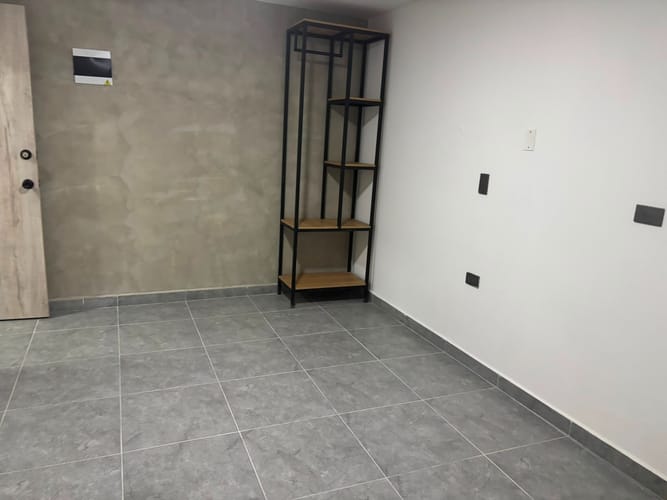 Apartaestudio en arriendo en Villas Del Mediterraneo, Envigado, 18 m² · foto 4 de 6
