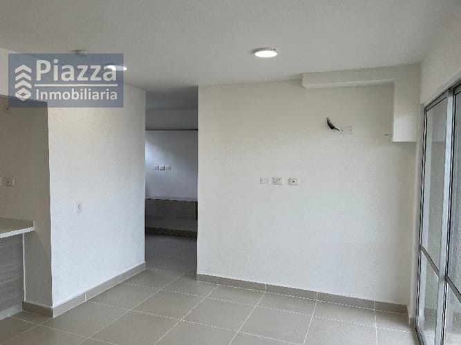 Apartamento de 3 alcobas en arriendo en Ub. Altos De Parque, Barranquilla, 86 m² · foto 2 de 23