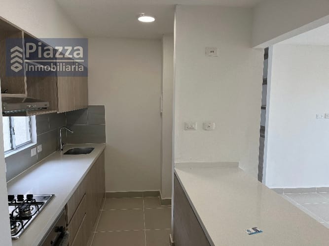 Apartamento de 3 alcobas en arriendo en Ub. Altos De Parque, Barranquilla, 86 m² · foto 10 de 23