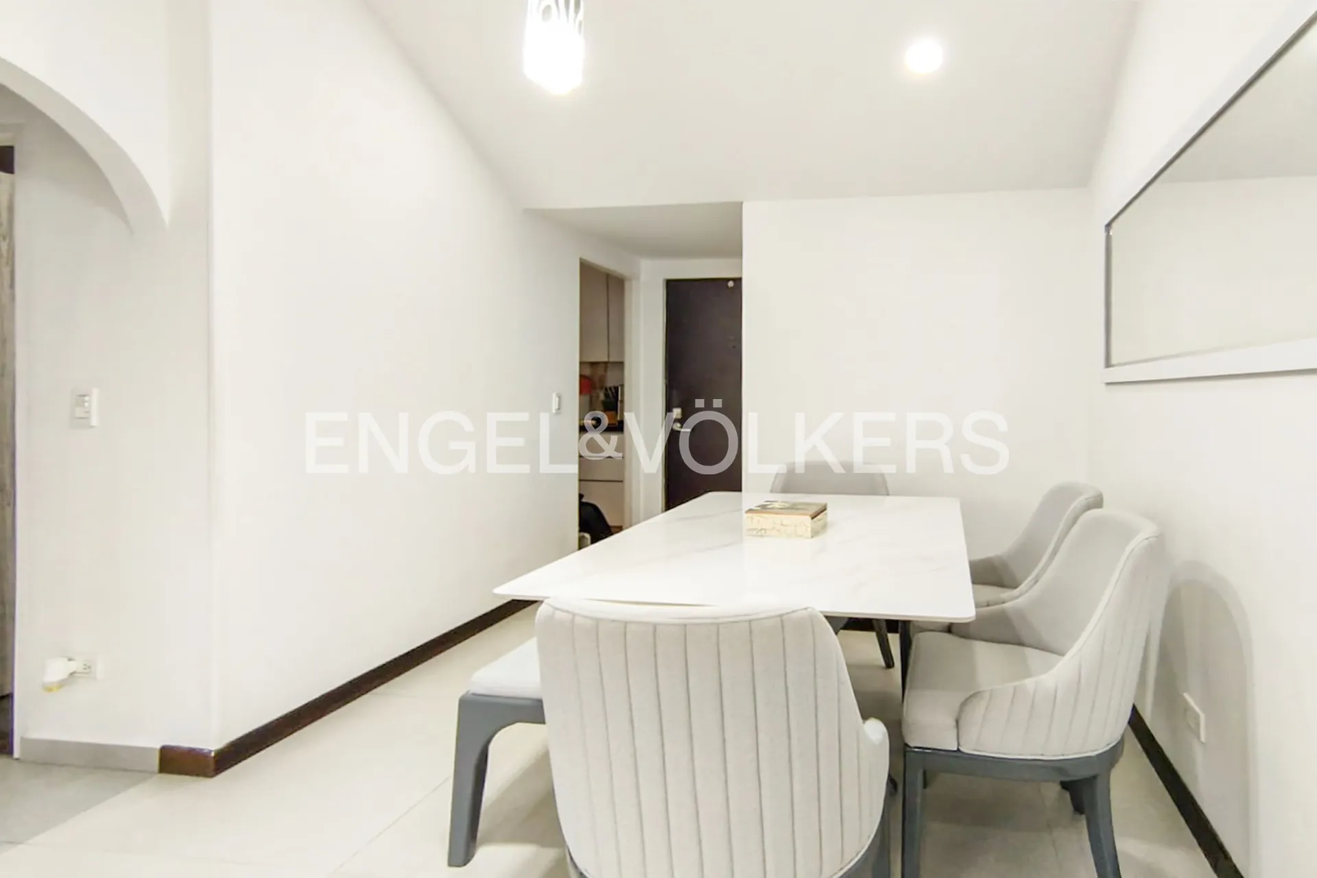 Apartamento en venta en Mazuren, Bogotá · foto 5 de 18