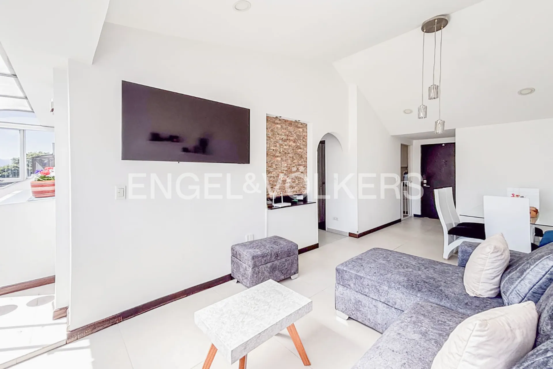 Apartamento en venta en Mazuren, Bogotá · foto 3 de 18