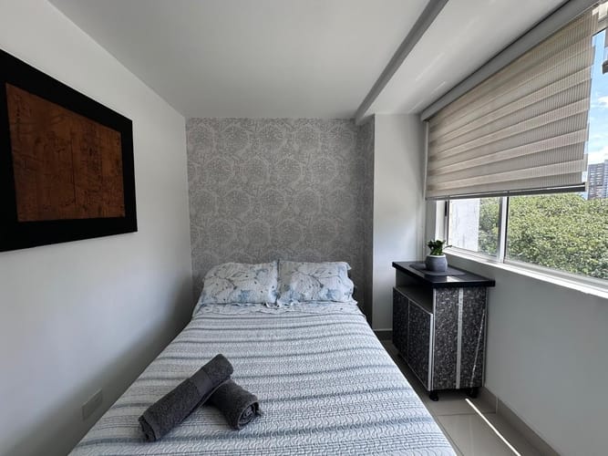 Apartamento de 2 alcobas en arriendo en El Poblado, Medellín, 50 m² · foto 12 de 13
