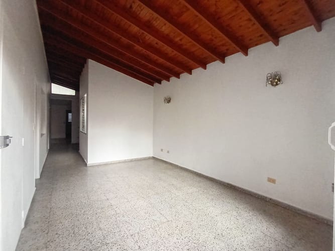 Apartamento de 6 alcobas en venta en Laureles, Medellín, 140 m² · foto 5 de 20