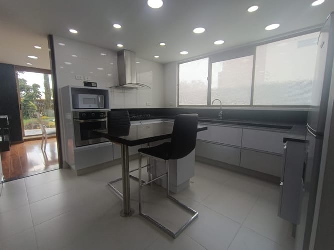 Casa de 3 alcobas en arriendo en Cota, 299 m² · foto 10 de 24