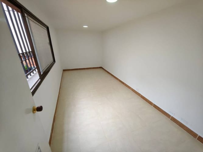 Casa de 4 alcobas en arriendo en Belen Las Playas, Medellín, 87 m² · foto 5 de 20