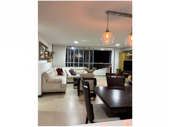Apartamento de 3 alcobas en venta en Loma De Las Brujas, Envigado, 122 m² · foto 7 de 17