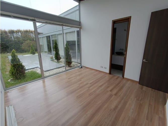 Casa de 5 alcobas en venta en Loma Del Escobero, Envigado, 400 m² · foto 18 de 19