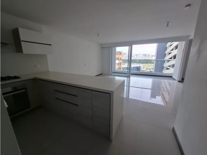 Apartamento de 2 alcobas en venta en Valle Del Lili, Cali, 84 m² · foto 3 de 24