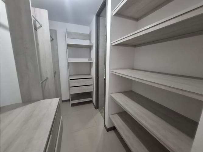 Apartamento de 2 alcobas en venta en Valle Del Lili, Cali, 84 m² · foto 9 de 24