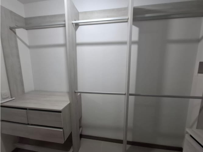 Apartamento de 2 alcobas en venta en Valle Del Lili, Cali, 84 m² · foto 10 de 24