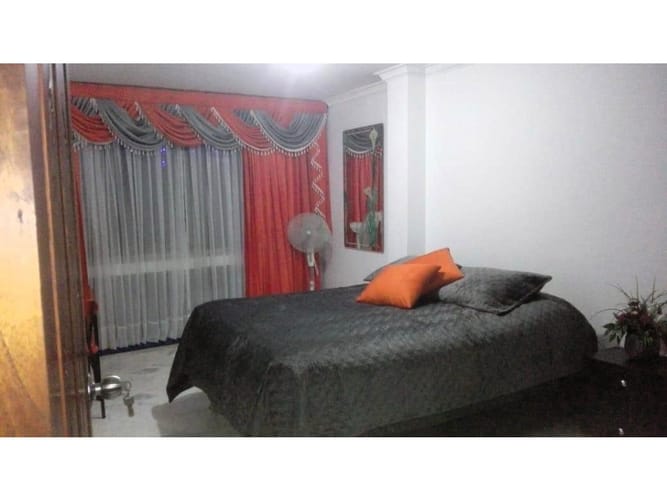 Apartamento de 4 alcobas en venta en Versalles, Cali, 179 m² · foto 7 de 11