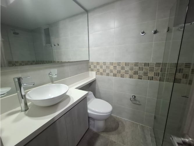 Apartamento de 2 alcobas en venta en Valle Del Lili, Cali, 84 m² · foto 12 de 24