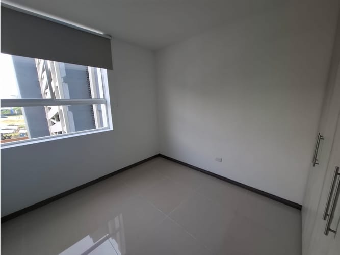 Apartamento de 2 alcobas en venta en Valle Del Lili, Cali, 84 m² · foto 13 de 24