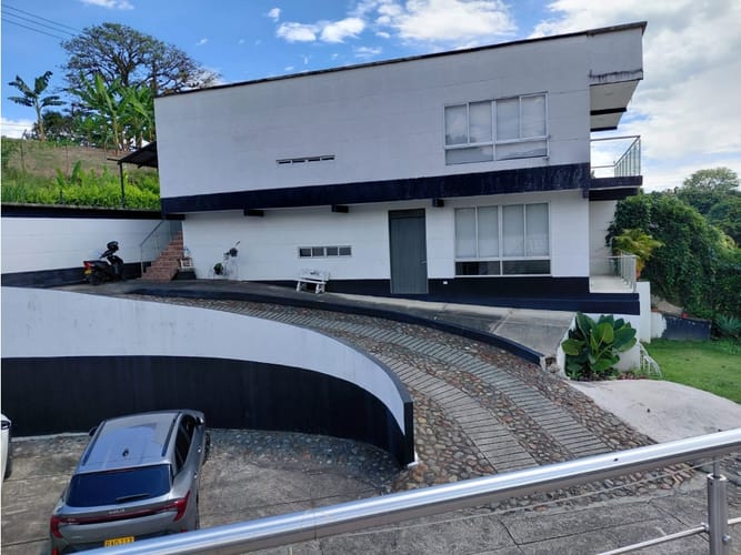 Casa de 4 alcobas en venta en Pueblito Cafetero, Pereira, 477 m² · foto 23 de 24