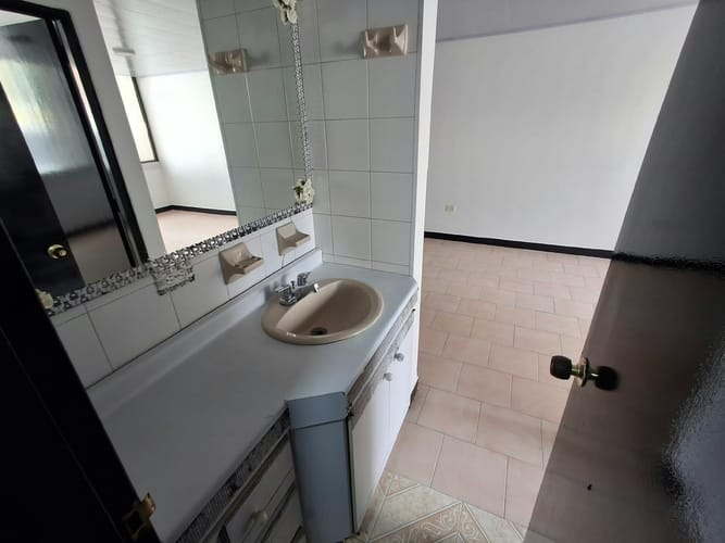 Apartaestudio en venta en Centro, Armenia, 55 m² · foto 13 de 14