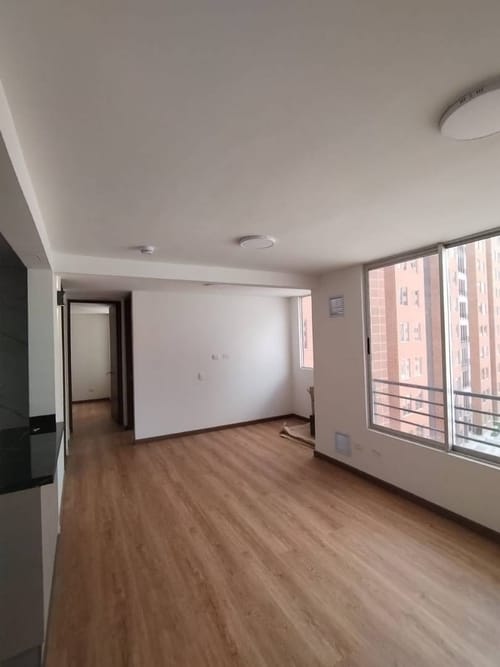 Apartamento de 2 alcobas en arriendo en La Prosperidad, Madrid, 52 m² · foto 2 de 8
