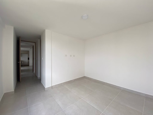 Apartamento en arriendo en Las Antillas, Envigado · foto 5 de 13