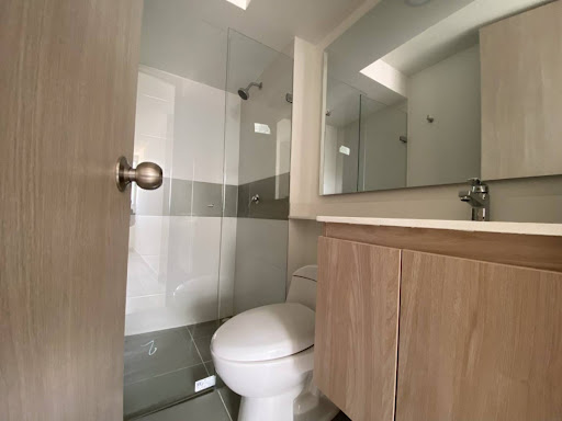 Apartamento en arriendo en Las Antillas, Envigado · foto 7 de 13