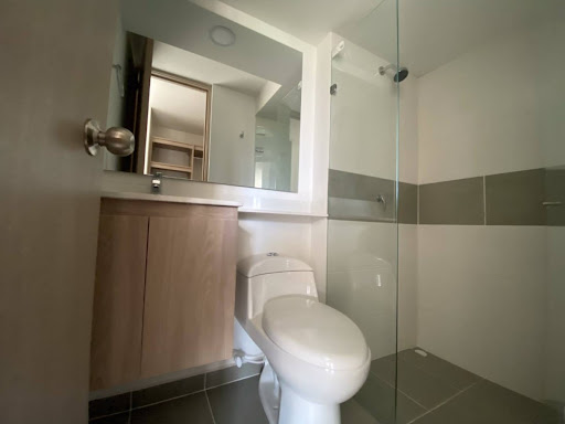Apartamento en arriendo en Las Antillas, Envigado · foto 8 de 13