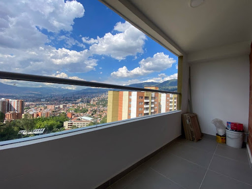 Apartamento en arriendo en Las Antillas, Envigado · foto 9 de 13