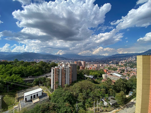 Apartamento en arriendo en Las Antillas, Envigado · foto 11 de 13