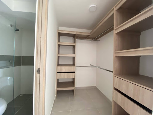 Apartamento en arriendo en Las Antillas, Envigado · foto 12 de 13