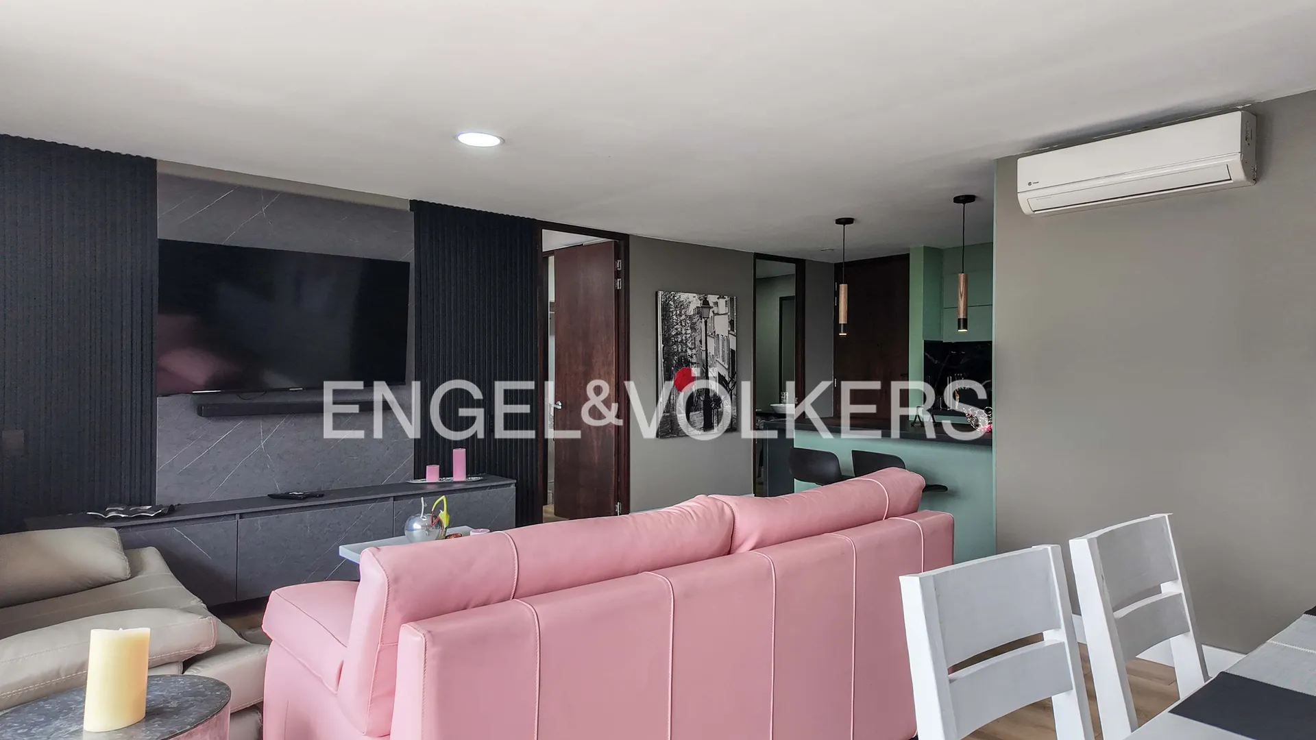Apartamento en venta en Milla De Oro, Medellín · foto 4 de 13