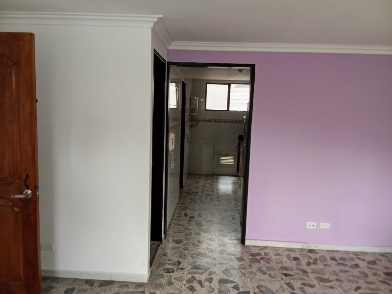 Apartamento en arriendo en La Orquidea, Envigado · foto 3 de 9