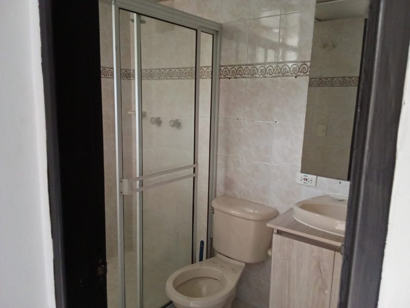 Apartamento en arriendo en La Orquidea, Envigado · foto 5 de 9