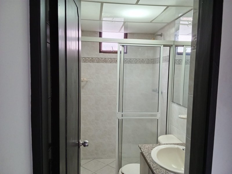 Apartamento en arriendo en La Orquidea, Envigado · foto 6 de 9