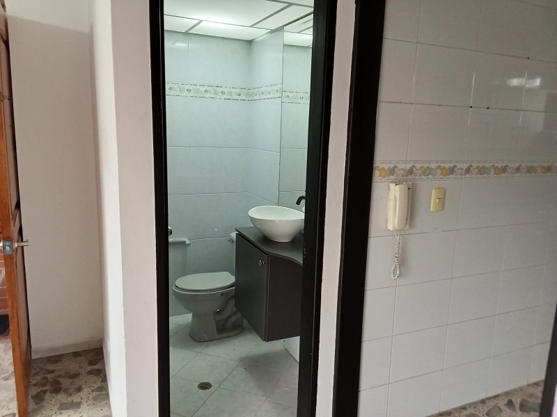 Apartamento en arriendo en La Orquidea, Envigado · foto 7 de 9
