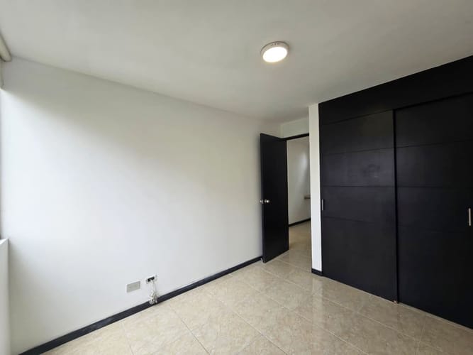 Apartamento de 3 alcobas en arriendo en Belén, Medellín, 90 m² · foto 13 de 19