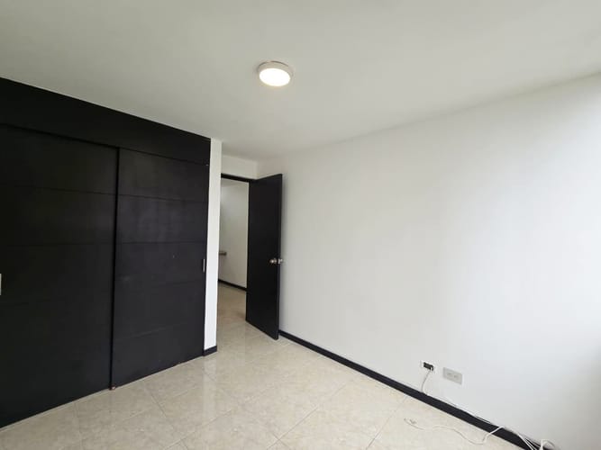 Apartamento de 3 alcobas en arriendo en Belén, Medellín, 90 m² · foto 15 de 19