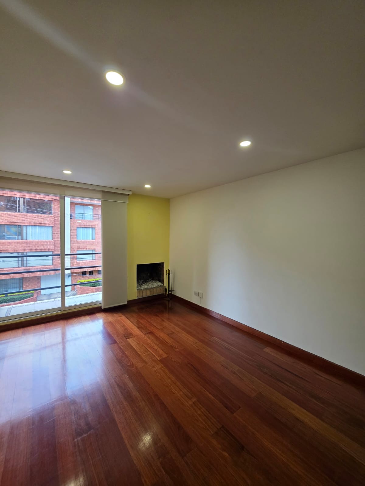 Apartamento en arriendo en Bella Suiza, Bogotá · foto 3 de 24