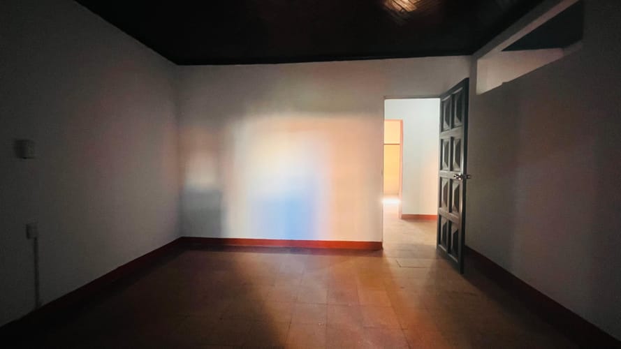Casa de 3 alcobas en arriendo en Villa Nueva, Medellín, 160 m² · foto 4 de 24
