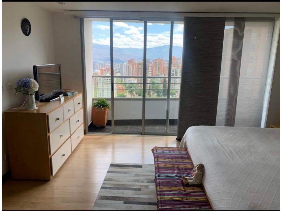 Apartamento en arriendo en Loma De Los Gonzalez, Medellín · foto 8 de 13