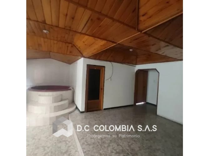 Casa de 4 alcobas en venta en La Concepcion, Zipaquirá, 365 m² · foto 4 de 8