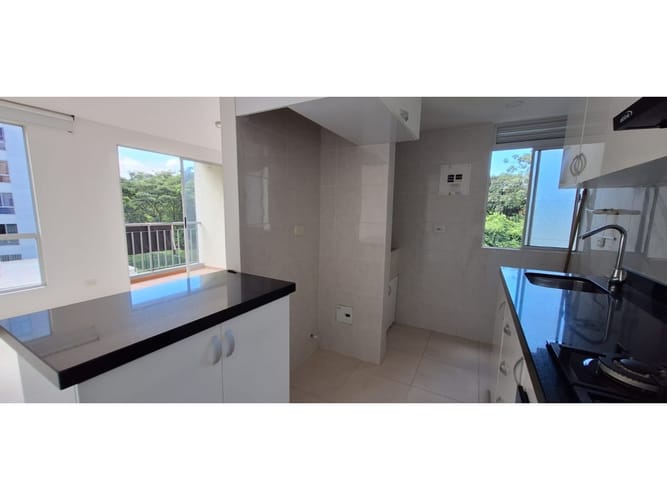 Apartamento de 2 alcobas en venta en Parque Natura, Jamundí, 62 m² · foto 2 de 19