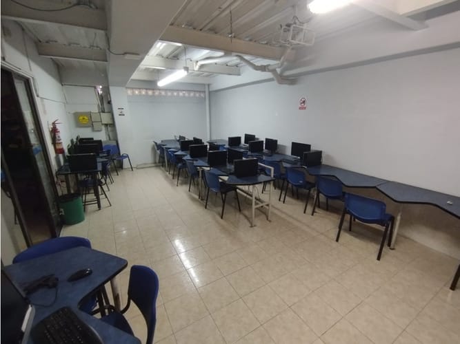 Edificio en venta en Tequendama, Cali, 1400 m² · foto 10 de 24