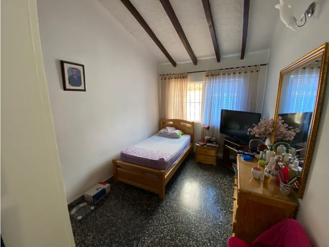 Casa de 6 alcobas en venta en El Bosque, Cali, 360 m² · foto 2 de 20