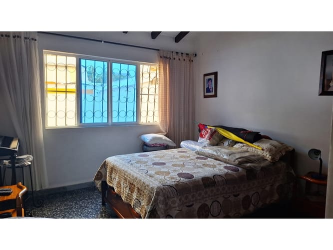 Casa de 6 alcobas en venta en El Bosque, Cali, 360 m² · foto 5 de 20