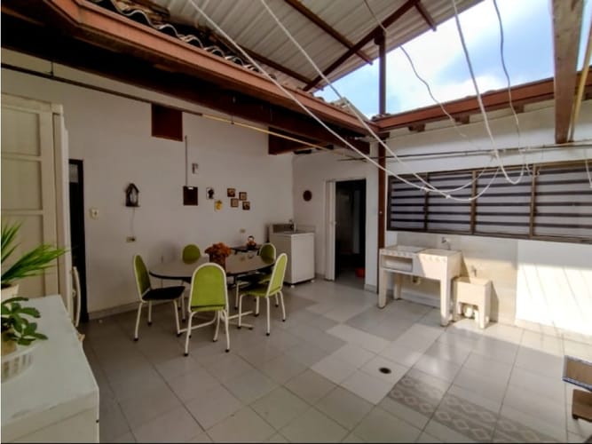 Casa de 6 alcobas en venta en El Bosque, Cali, 360 m² · foto 7 de 20