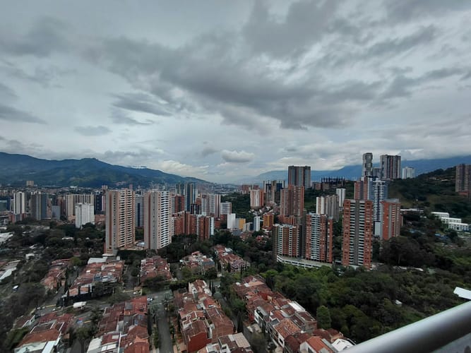 Apartamento de 2 alcobas en arriendo en Loma De San Jose, Sabaneta, 55 m² · foto 8 de 22