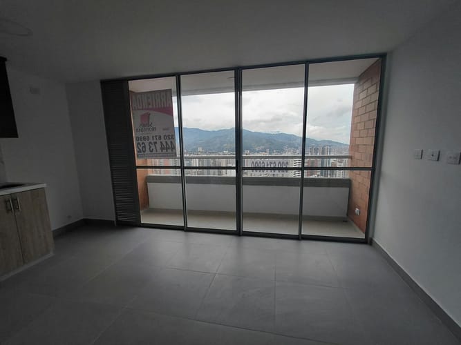 Apartamento de 2 alcobas en arriendo en Loma De San Jose, Sabaneta, 55 m² · foto 5 de 22