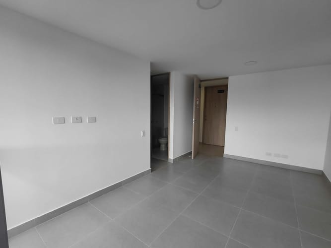 Apartamento de 2 alcobas en arriendo en Loma De San Jose, Sabaneta, 55 m² · foto 14 de 22