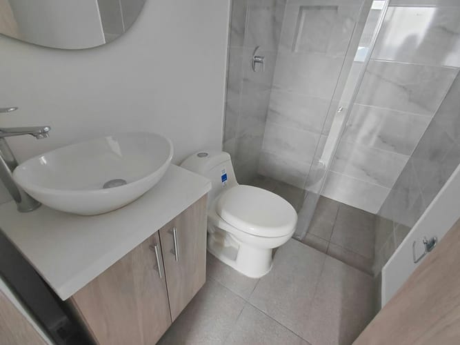 Apartamento de 2 alcobas en arriendo en Loma De San Jose, Sabaneta, 55 m² · foto 19 de 22