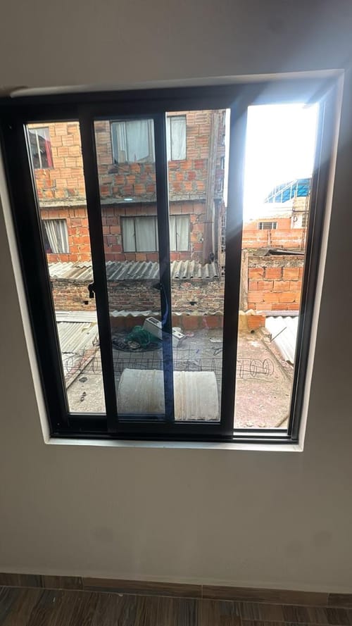 Casa de 3 alcobas en venta en Jorge Uribe Botero, Bogotá, 44 m² · foto 8 de 12