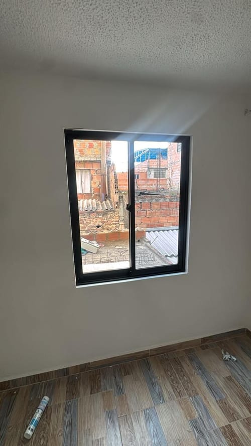 Casa de 3 alcobas en venta en Jorge Uribe Botero, Bogotá, 44 m² · foto 9 de 12