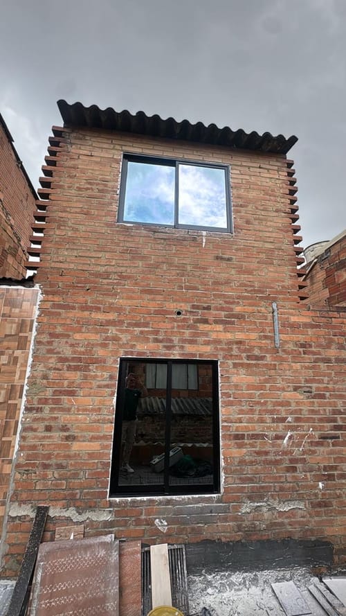 Casa de 3 alcobas en venta en Jorge Uribe Botero, Bogotá, 44 m² · foto 10 de 12