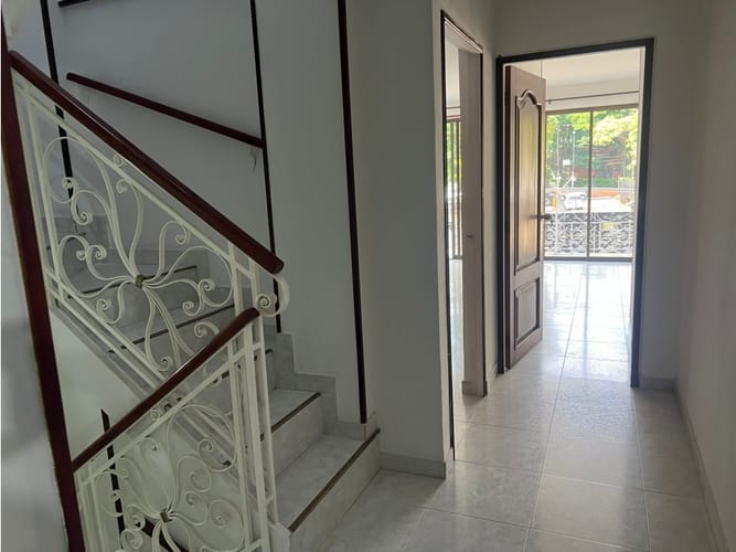 Casa de 4 alcobas en venta en El Limonar, Cali, 130 m² · foto 5 de 24